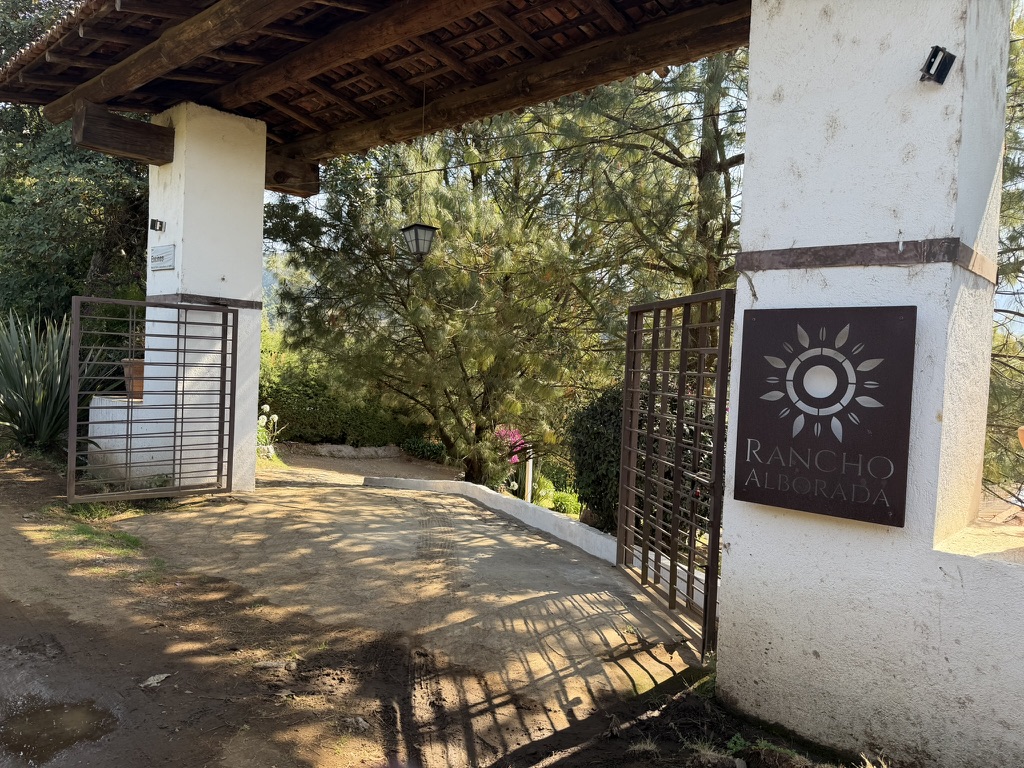 Entrada Rancho Alborada
